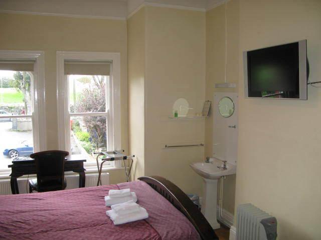 Dun Aoibhinn Guest Accommodation Galway Room photo